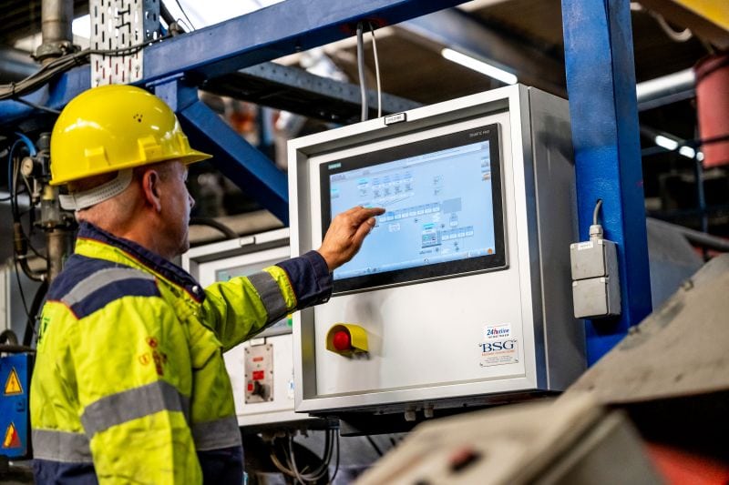 Das SPS- und HMI-Programm wurde komplett neu erstellt und auf eine einheitliche, intuitive Bedienoberfläche ausgelegt